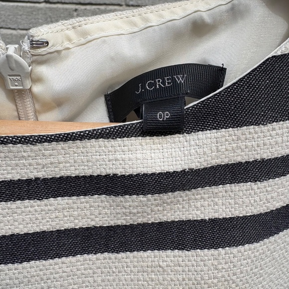 Petite JCrew striped sheath dress (Size 0P) - Picture 4 of 4